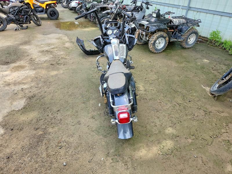 60686686 :رقم المزاد ، 1HD1FCW174Y616711 vin ، 2004 Harley-davidson Flhtcui مزاد بيع