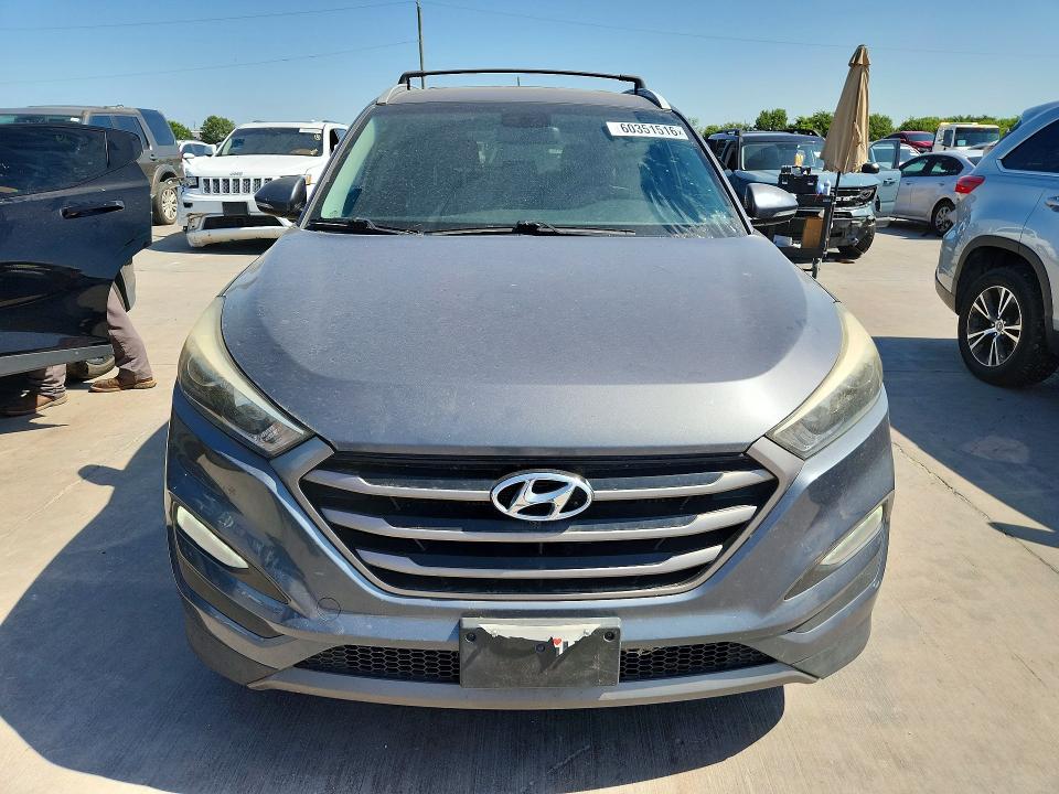 2016 Hyundai Tucson მანქანა იყიდება აუქციონზე, vin: KM8J33A22GU199158, აუქციონის ნომერი: 60351516