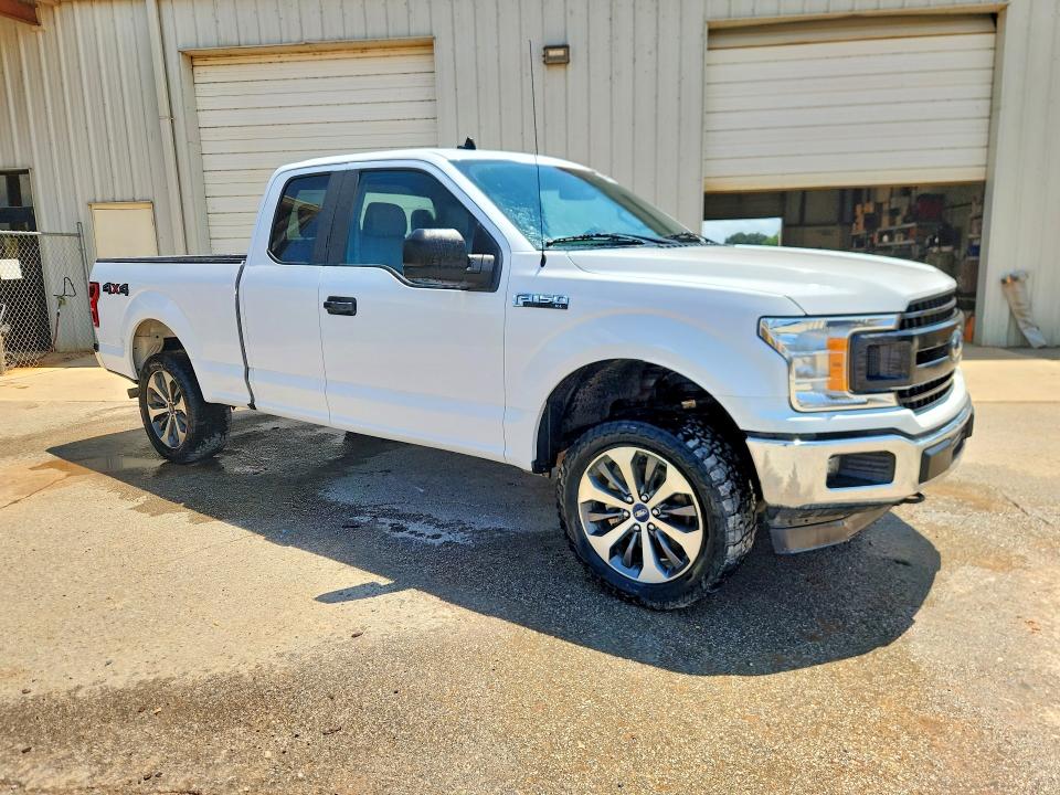 59842216 :رقم المزاد ، 1FTFX1E50LKF44393 vin ، 2020 Ford F150 مزاد بيع