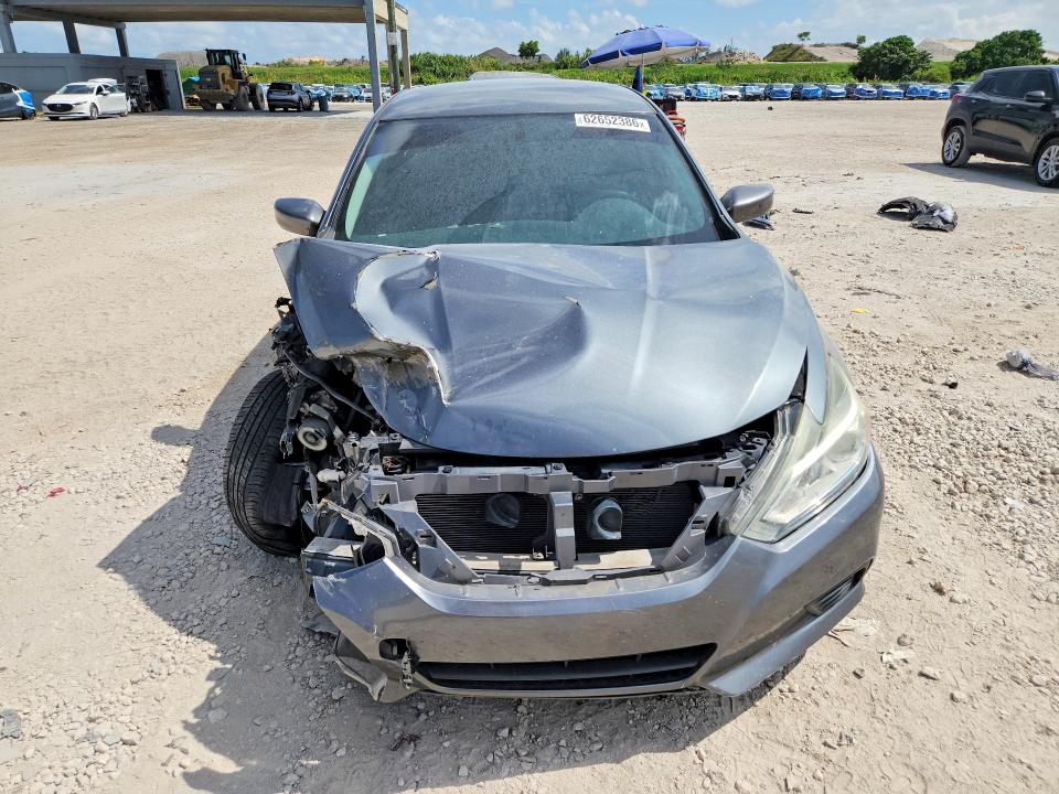 2016 Nissan Altima მანქანა იყიდება აუქციონზე, vin: 1N4AL3APXGC111209, აუქციონის ნომერი: 62652386