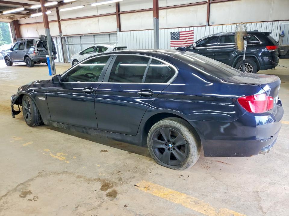 62637536 :رقم المزاد ، WBAFR1C51BC741818 vin ، 2011 Bmw 528 مزاد بيع