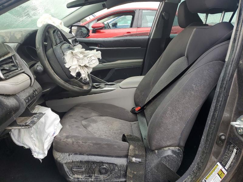 Продаж на аукціоні авто 2022 Toyota Camry, vin: 4T1C11AK7NU005725, номер лоту: 61234406