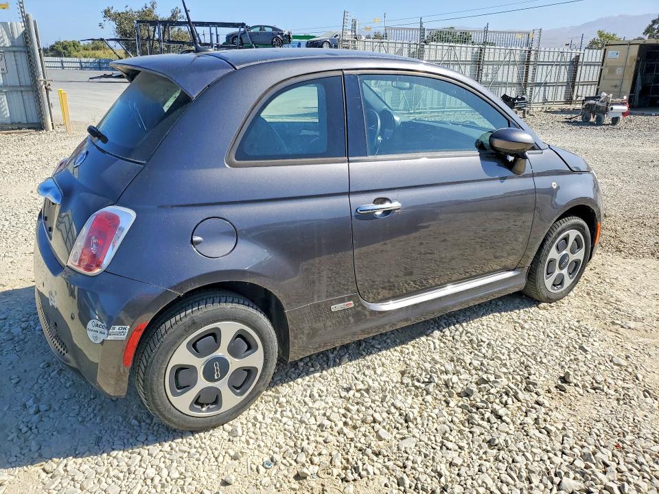 Продажа на аукционе авто 2014 Fiat 500, vin: 3C3CFFGE4ET244796, номер лота: 58415646