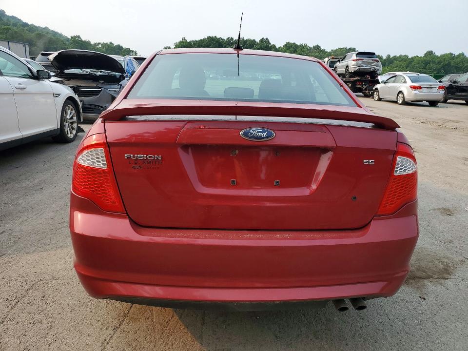 2010 Ford Fusion მანქანა იყიდება აუქციონზე, vin: 3FAHP0HA1AR256408, აუქციონის ნომერი: 61191556