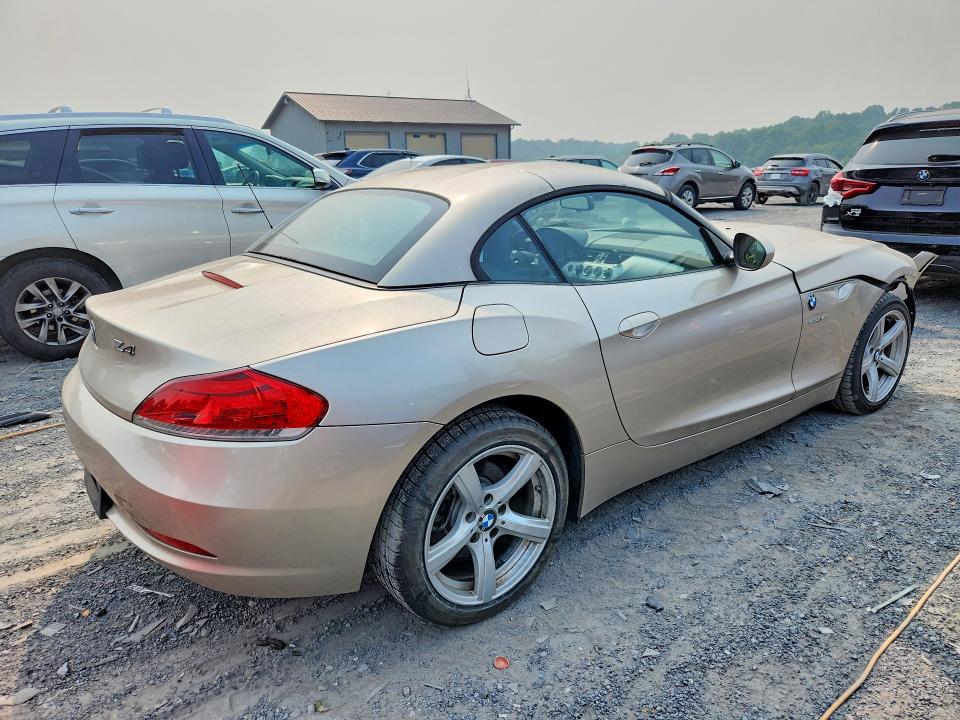 60494146 :رقم المزاد ، WBALM5C55BE379862 vin ، 2011 Bmw Z4 مزاد بيع