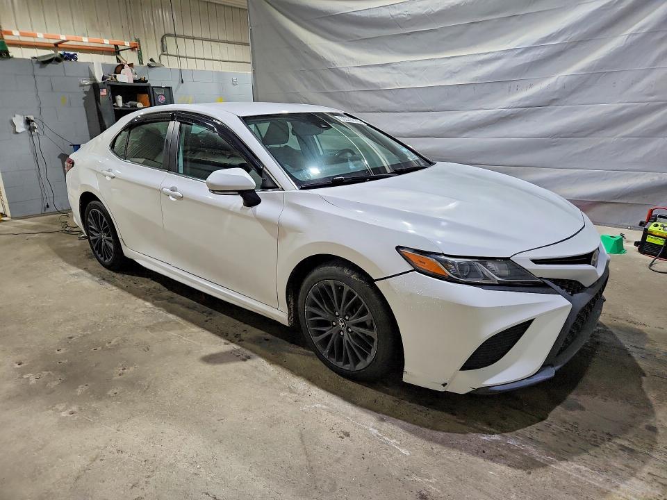 2019 Toyota Camry მანქანა იყიდება აუქციონზე, vin: 4T1B11HK2KU770418, აუქციონის ნომერი: 59376276