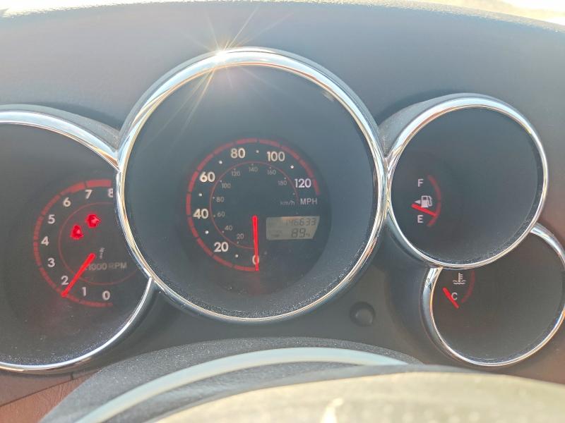 56983856 :رقم المزاد ، 2T1KR32E85C417260 vin ، 2005 Toyota Corolla Matrix مزاد بيع
