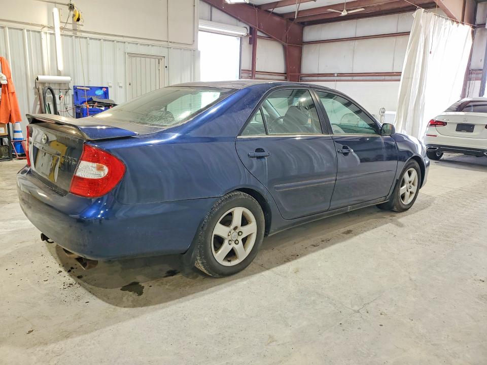Продажа на аукционе авто 2004 Toyota Camry, vin: 4T1BE32K64U268006, номер лота: 59619726