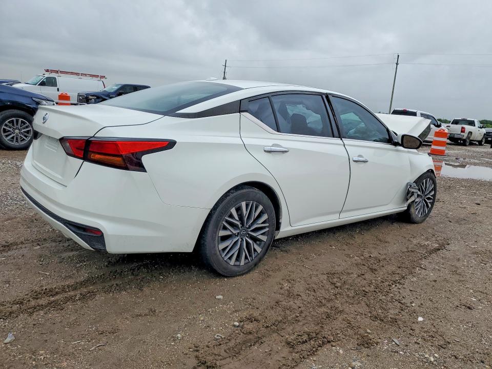 Продаж на аукціоні авто 2020 Nissan Altima, vin: 1N4BL4BV0LC238617, номер лоту: 60998076