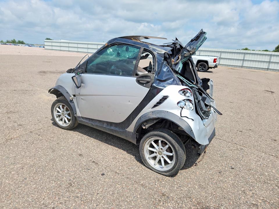 61020556 :رقم المزاد ، WMEEJ31X98K139058 vin ، 2008 Smart Fortwo مزاد بيع