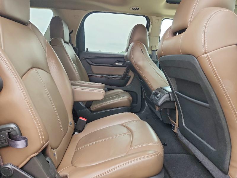 62751496 :رقم المزاد ، 1GKKRRKD4FJ185809 vin ، 2015 Gmc Acadia مزاد بيع