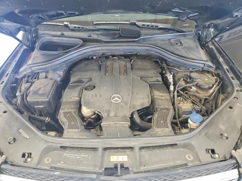 61400076 :رقم المزاد ، 4JGDF6EE8HA837393 vin ، 2017 Mercedes-benz Gls مزاد بيع