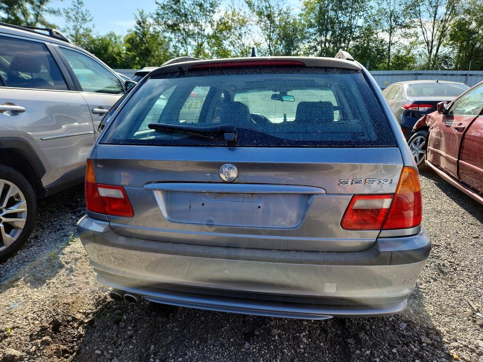 58583576 :رقم المزاد ، WBAEP33403PF03413 vin ، 2003 Bmw 325 مزاد بيع