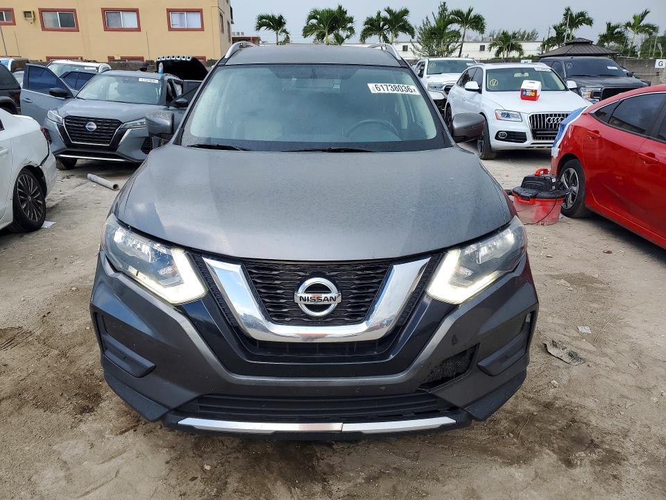 61738036 :رقم المزاد ، KNMAT2MT9HP543488 vin ، 2017 Nissan Rogue مزاد بيع