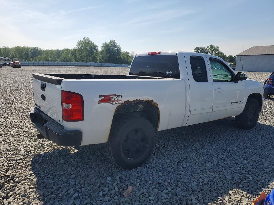 60418366 :رقم المزاد ، 1GCRKSE7XCZ333941 vin ، 2012 Chevrolet Silverado مزاد بيع
