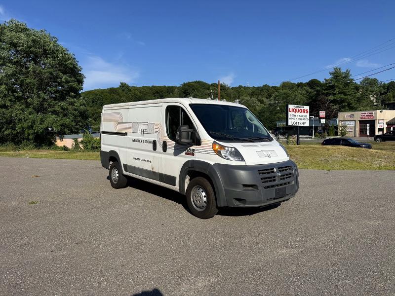 63766106 :رقم المزاد ، 3C6TRVAG2HE546403 vin ، 2017 Ram Promaster 1500 مزاد بيع
