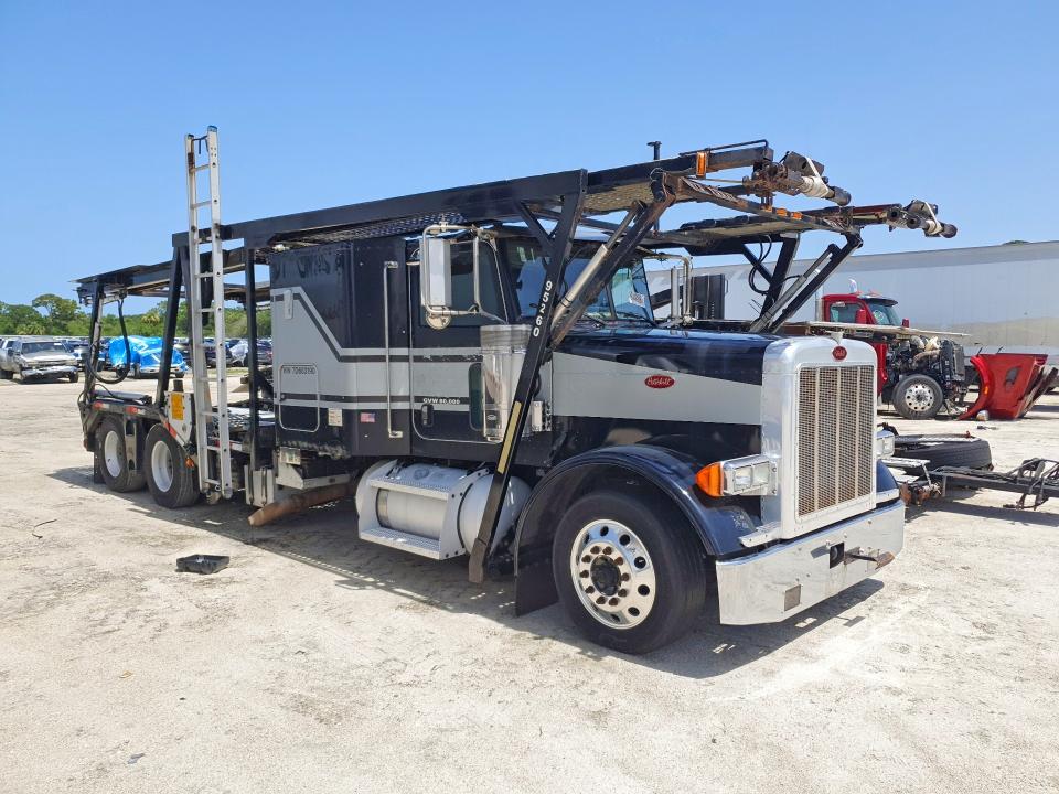 60440096 :رقم المزاد ، 1NP5DB9X07D683190 vin ، 2007 Peterbilt 379 مزاد بيع