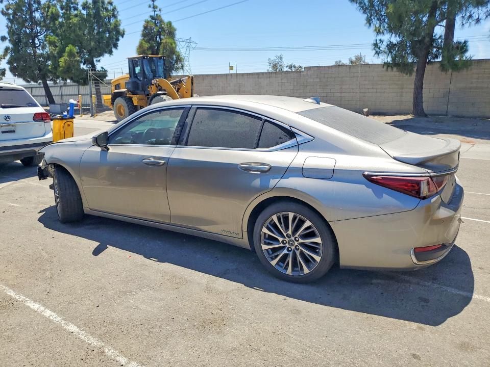 Продажа на аукционе авто 2021 Lexus Es, vin: 58ADA1C18MU009105, номер лота: 60972616