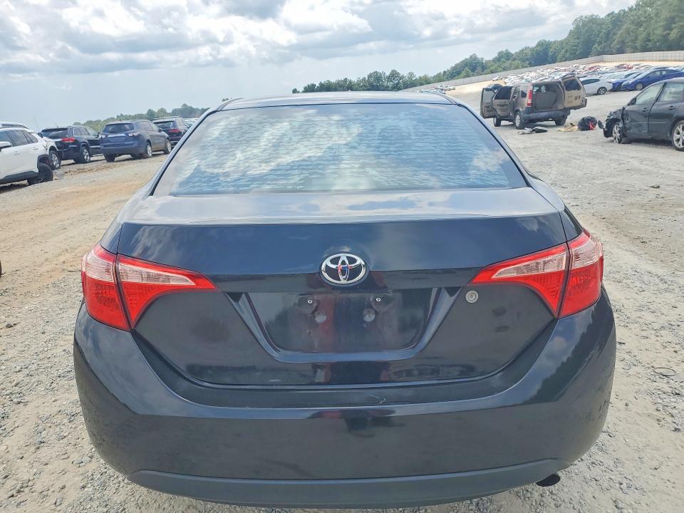 Продаж на аукціоні авто 2018 Toyota Corolla, vin: 5YFBURHEXJP825794, номер лоту: 60437986