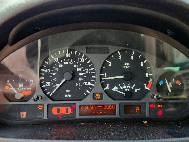 59364286 :رقم المزاد ، WBAEV33464KR28507 vin ، 2004 Bmw 325 مزاد بيع