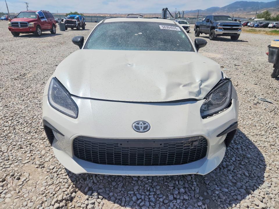 58304026 :رقم المزاد ، JF1ZNBE18R9754865 vin ، 2024 Toyota Gr 86 مزاد بيع