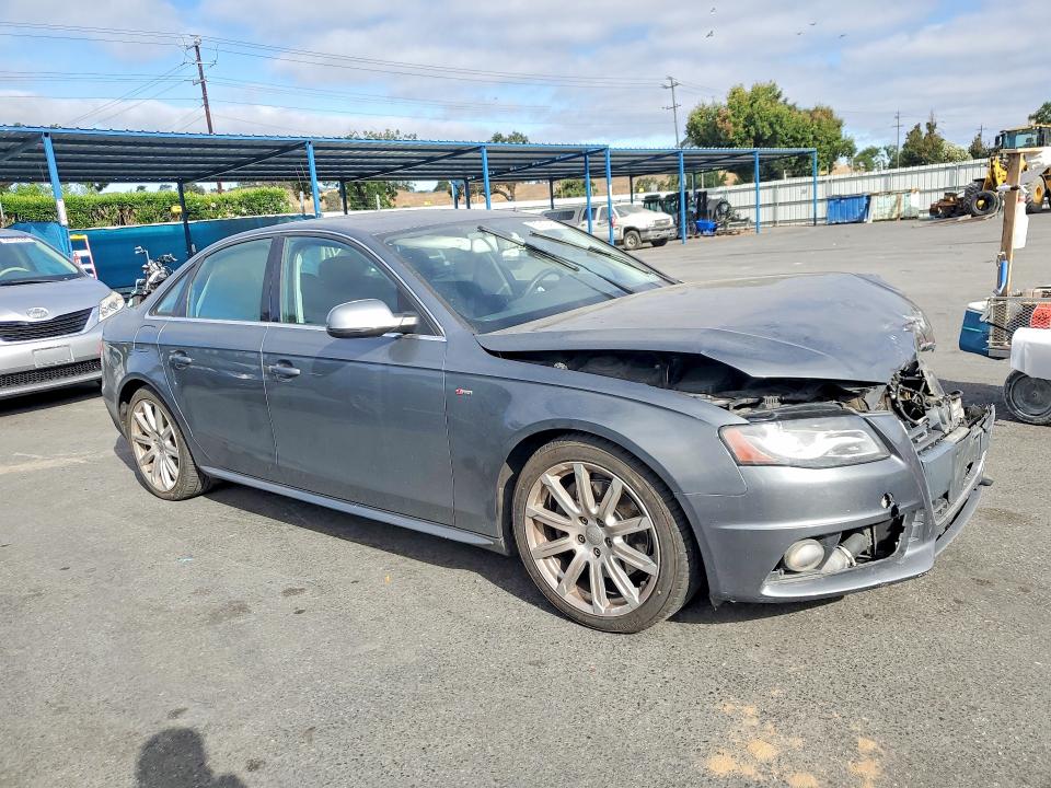 Продажа на аукционе авто 2012 Audi A4, vin: WAUKFAFL7CA120341, номер лота: 60012486