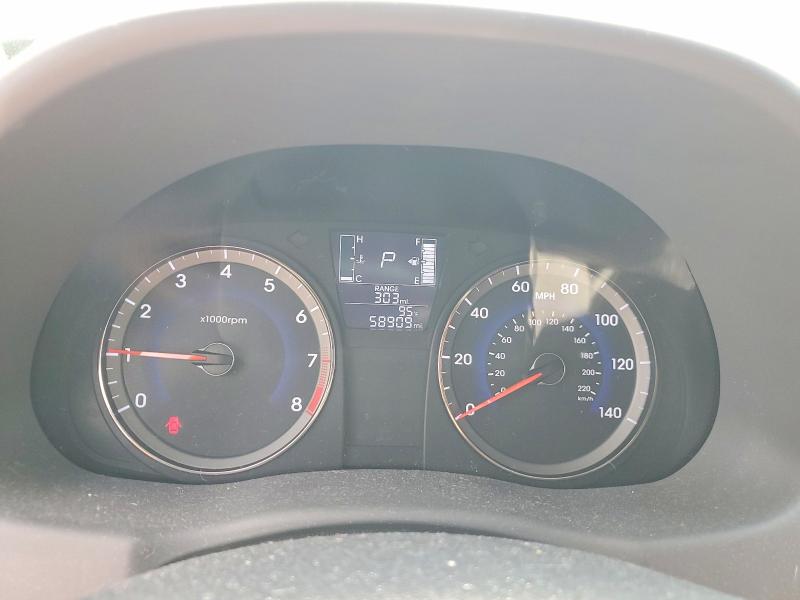63292586 :رقم المزاد ، KMHCT4AE4HU331380 vin ، 2017 Hyundai Accent مزاد بيع