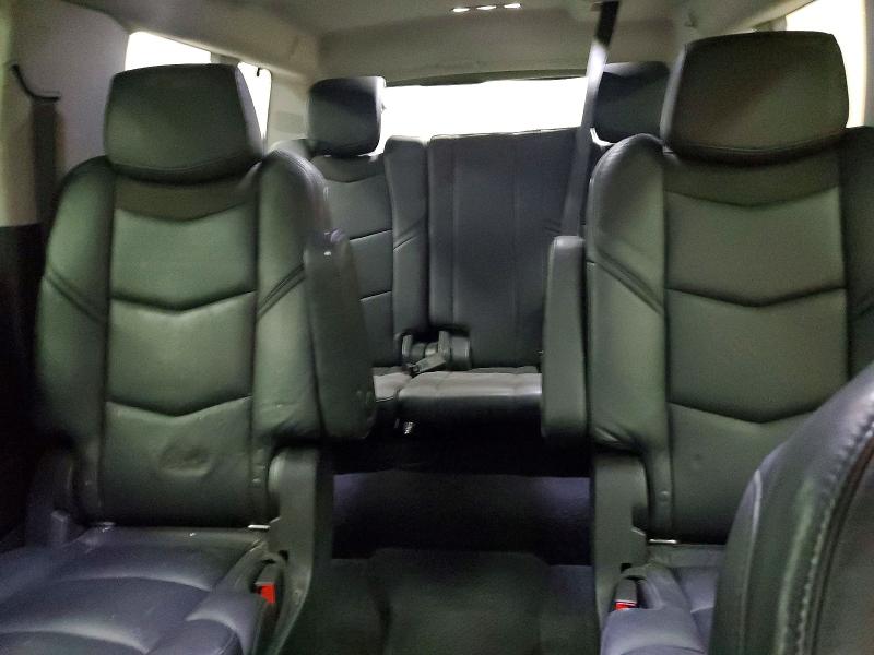 2019 Cadillac Escalade მანქანა იყიდება აუქციონზე, vin: 1GYS4HKJXKR275689, აუქციონის ნომერი: 62206526