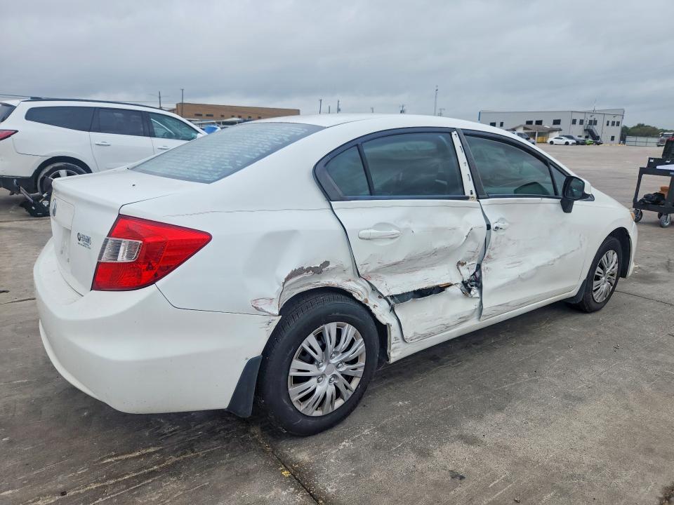 Aukcja sprzedaży 2012 Honda Civic, vin: 2HGFB2F57CH317018, numer aukcji: 61103766