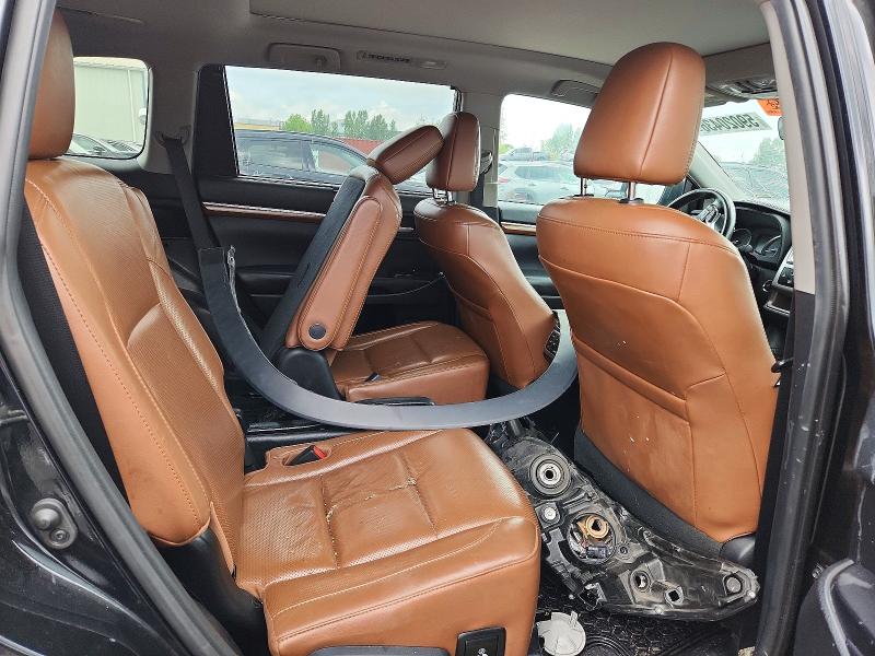 59020436 :رقم المزاد ، 5TDDZRFH5KS996291 vin ، 2019 Toyota Highlander مزاد بيع