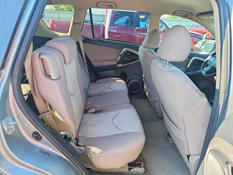 60250236 :رقم المزاد ، JTMBD33V865040411 vin ، 2006 Toyota Rav4 مزاد بيع