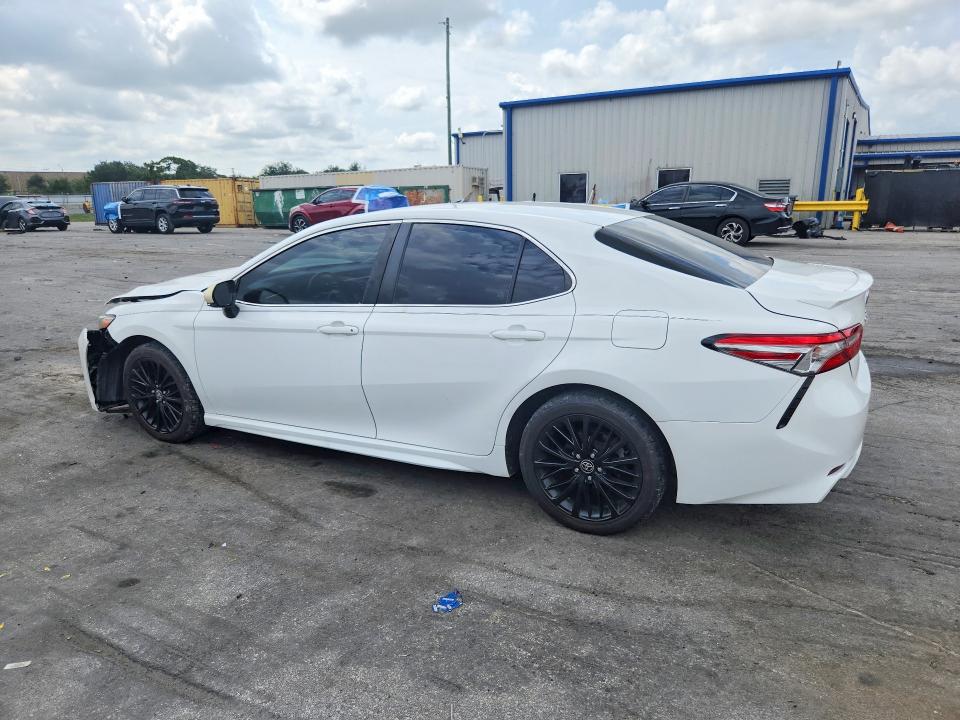 Продаж на аукціоні авто 2018 Toyota Camry, vin: 4T1B11HK0JU109310, номер лоту: 63218886