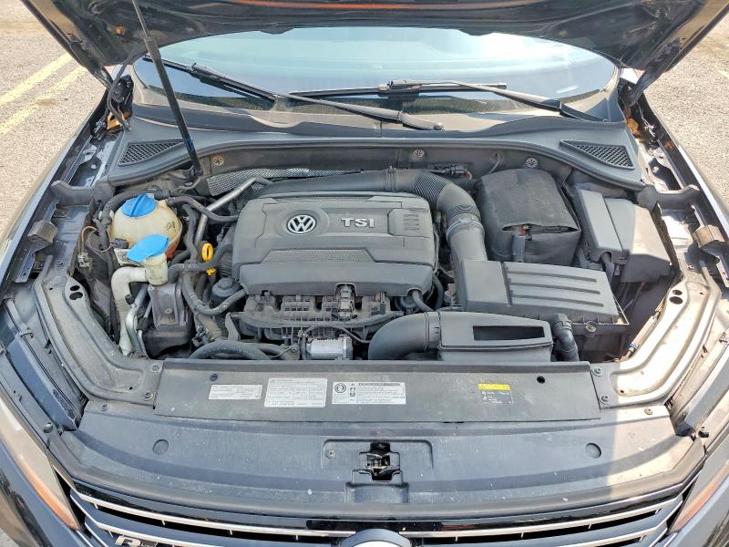 2017 Volkswagen Passat მანქანა იყიდება აუქციონზე, vin: 1VWDT7A33HC082842, აუქციონის ნომერი: 61669916