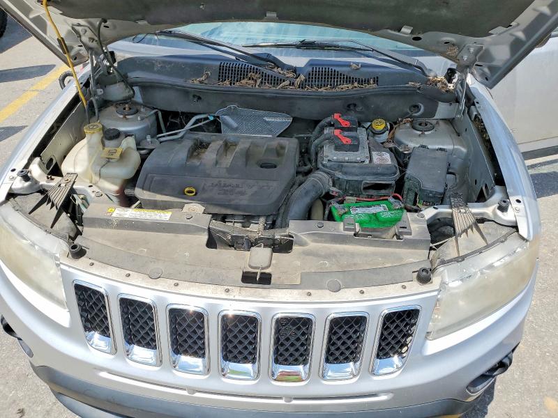 62905596 :رقم المزاد ، 1J4NF1FB8BD219037 vin ، 2011 Jeep Compass مزاد بيع