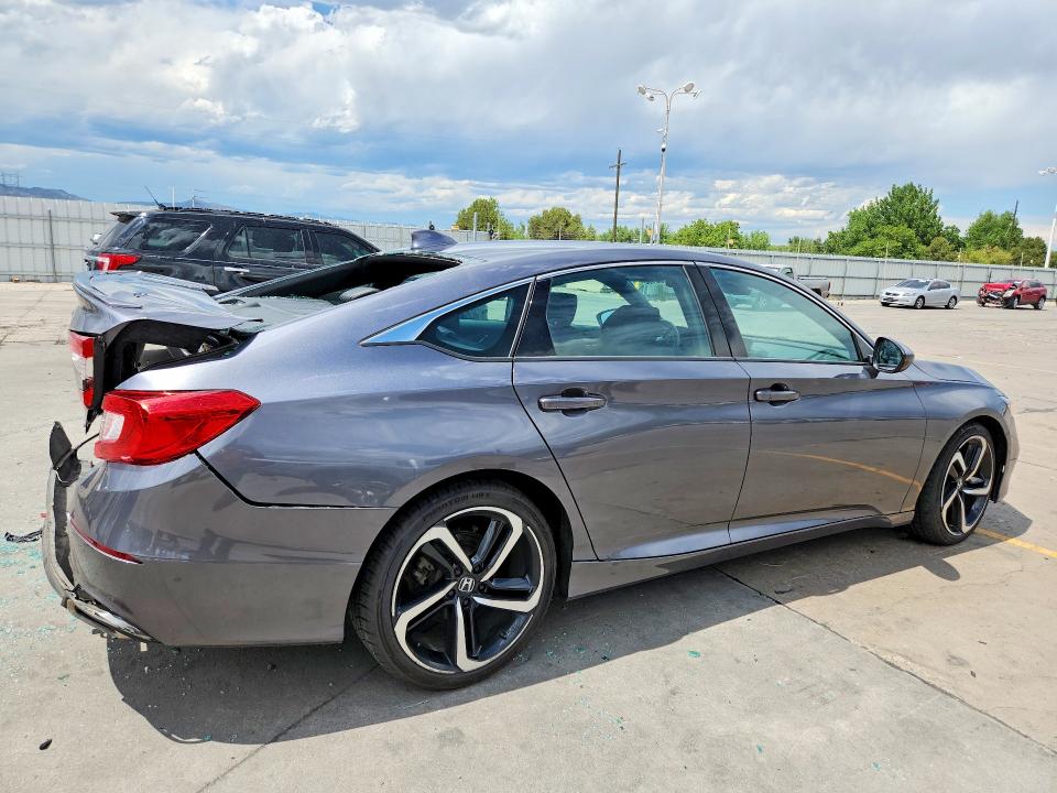 Aukcja sprzedaży 2018 Honda Accord, vin: 1HGCV1F35JA097960, numer aukcji: 60268136