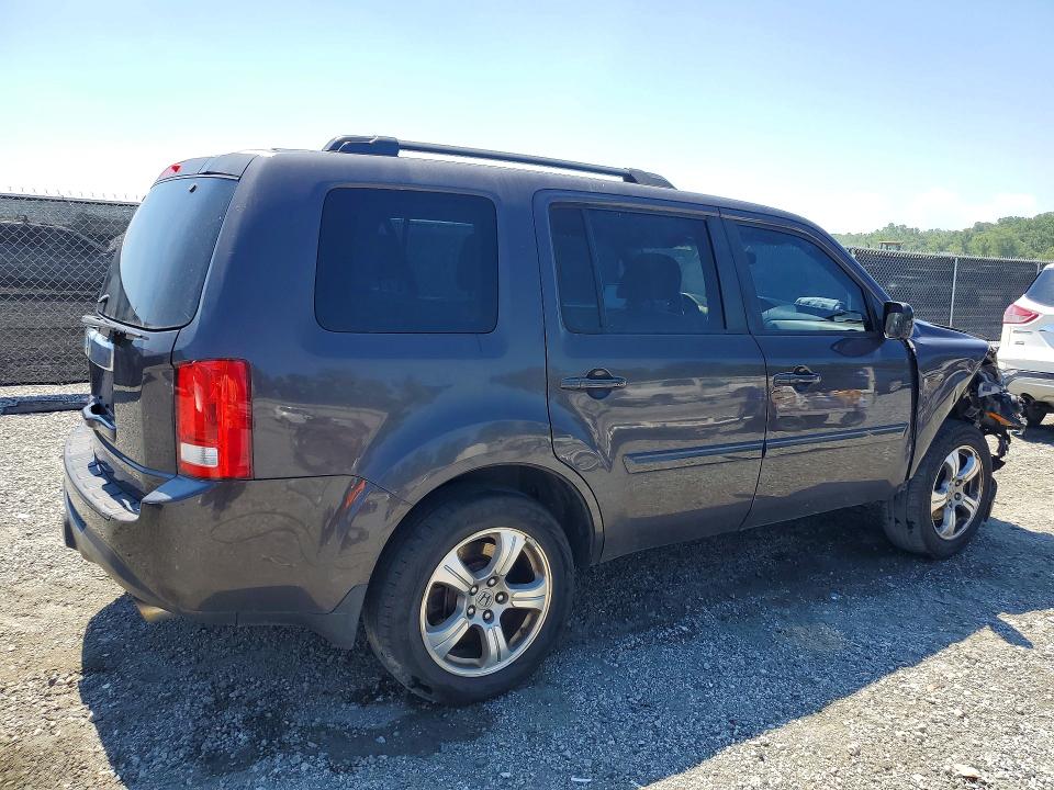 61392586 :رقم المزاد ، 5FNYF3H56CB044318 vin ، 2012 Honda Pilot مزاد بيع