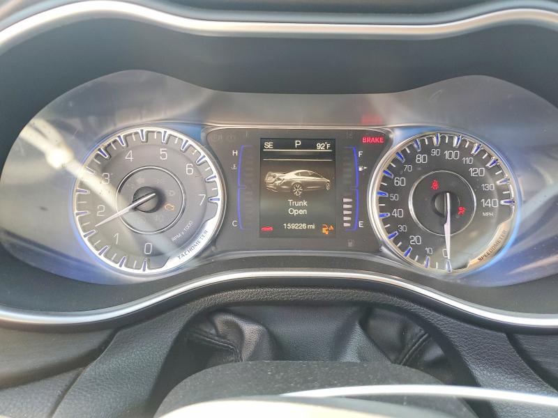 59007336 :رقم المزاد ، 1C3CCCAB3FN593312 vin ، 2015 Chrysler 200 مزاد بيع