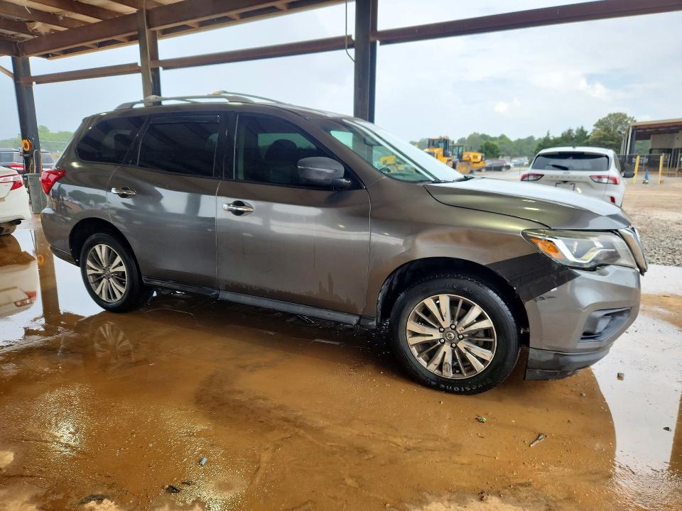 Продажа на аукционе авто 2018 Nissan Pathfinder, vin: 5N1DR2MM4JC641471, номер лота: 61154356