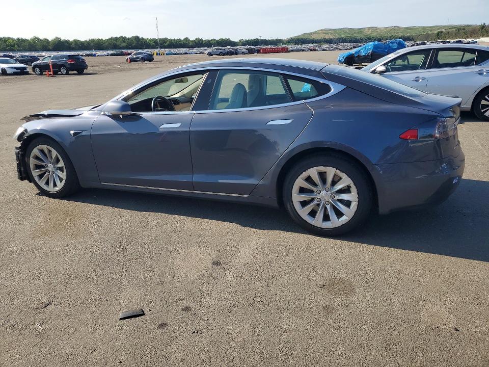 2018 Tesla Model S მანქანა იყიდება აუქციონზე, vin: 5YJSA1E26JF297011, აუქციონის ნომერი: 62260946