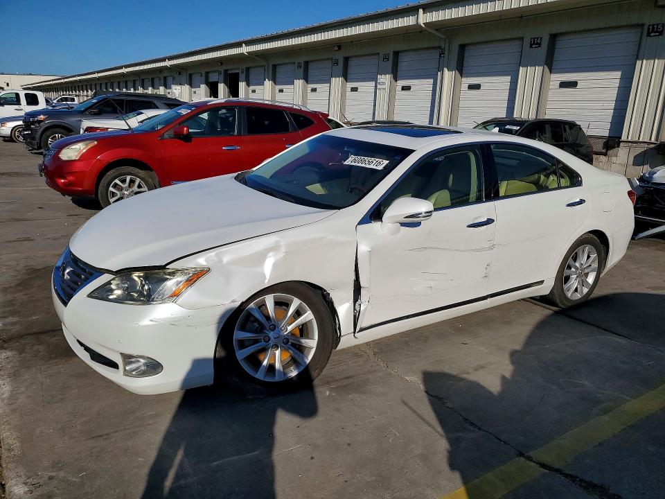60865616 :رقم المزاد ، JTHBK1EG2C2481147 vin ، 2012 Lexus Es مزاد بيع
