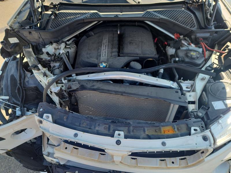 63295296 :رقم المزاد ، 5UXKR0C51F0P04723 vin ، 2015 Bmw X5 مزاد بيع