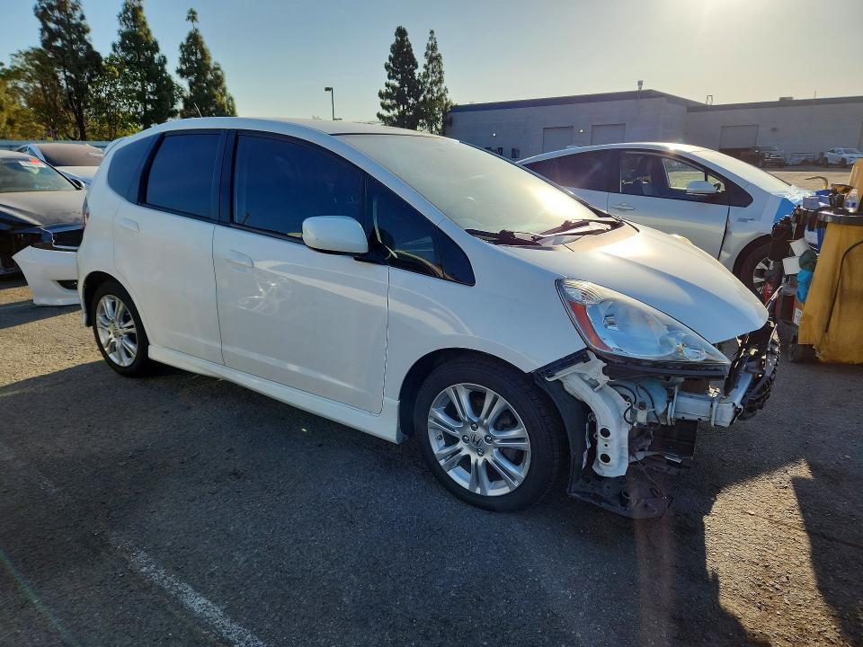 2010 Honda Fit მანქანა იყიდება აუქციონზე, vin: JHMGE8H41AC016745, აუქციონის ნომერი: 60997576