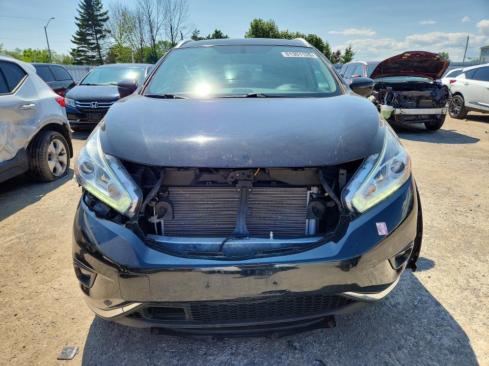 61301126 :رقم المزاد ، 5N1AZ2MH1HN196207 vin ، 2017 Nissan Murano مزاد بيع