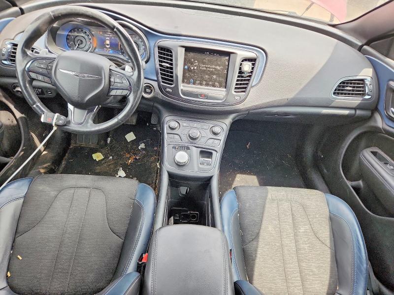 61924496 :رقم المزاد ، 1C3CCCBG7FN643915 vin ، 2015 Chrysler 200 مزاد بيع