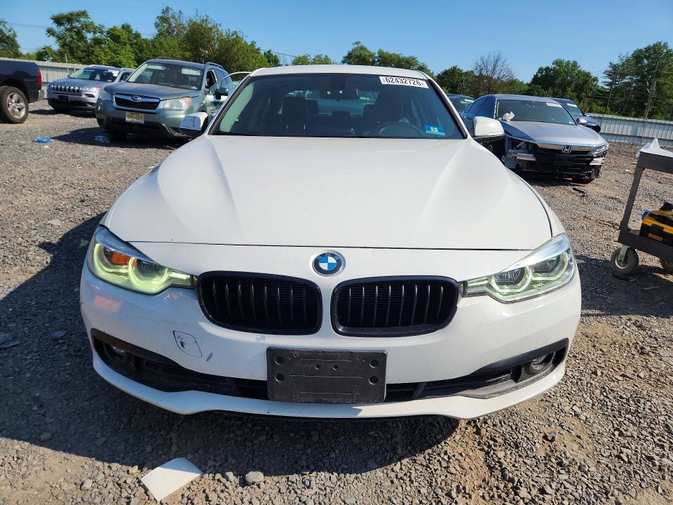 Продажа на аукционе авто 2018 Bmw 320, vin: WBA8A3C54JA499628, номер лота: 62432726
