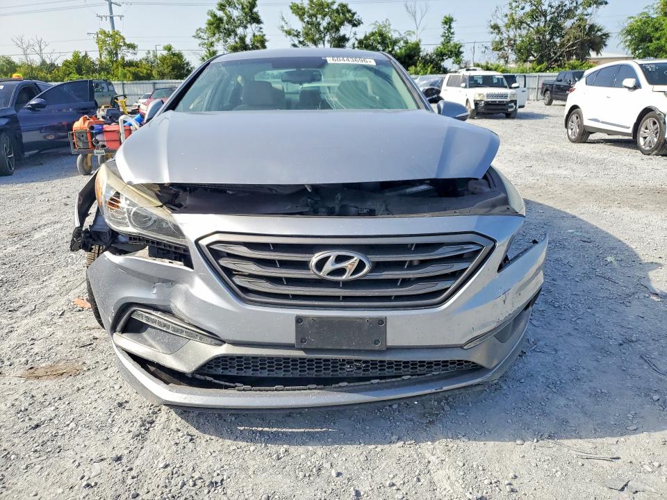 Продажа на аукционе авто 2017 Hyundai Sonata, vin: 5NPE34AF2HH445913, номер лота: 60443696