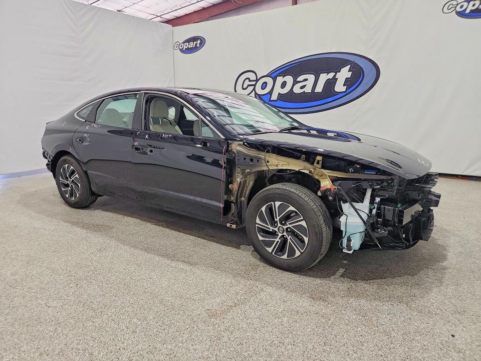 63561536 :رقم المزاد ، KMHL24JJ8TA144587 vin ، 2026 Hyundai Sonata Hybrid مزاد بيع