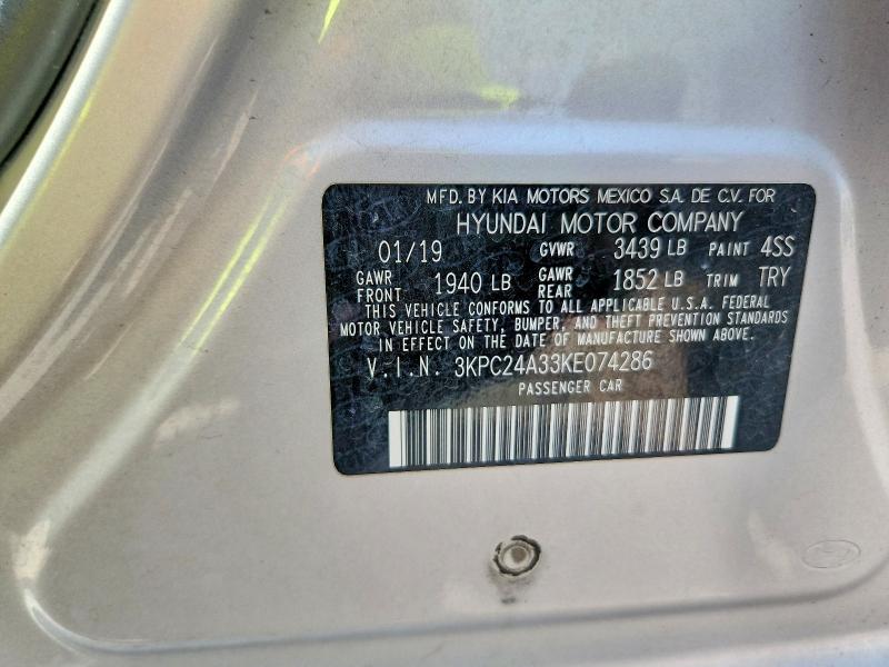 63332936 :رقم المزاد ، 3KPC24A33KE074286 vin ، 2019 Hyundai Accent مزاد بيع