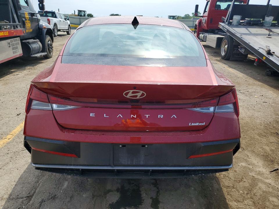 2025 Hyundai Elantra მანქანა იყიდება აუქციონზე, vin: KMHLP4DG4SU005717, აუქციონის ნომერი: 62231136