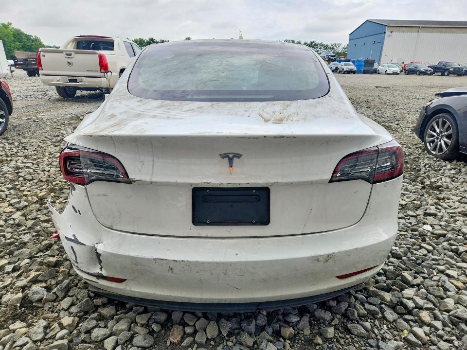 Продажа на аукционе авто 2023 Tesla Model 3, vin: 5YJ3E1EA0PF553880, номер лота: 60360756